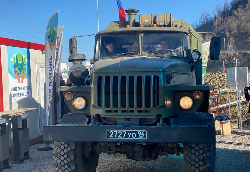 По Лачинской дороге проехало еще семь автомобилей миротворцев