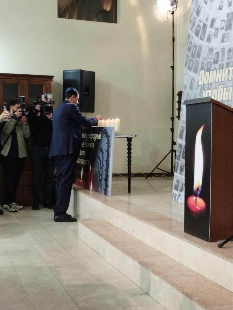 В синагоге европейских евреев Баку прошел День памяти жертв Холокоста