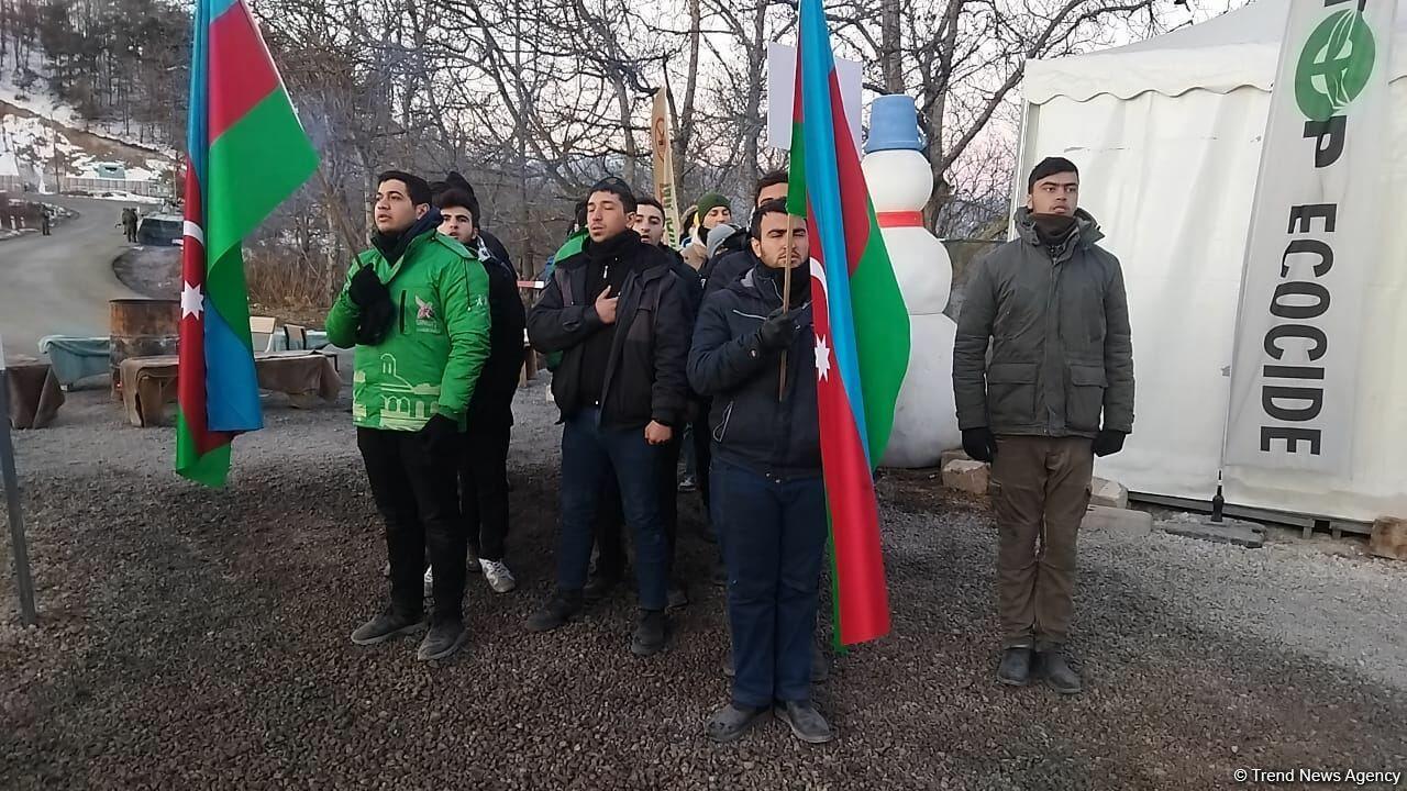Акция азербайджанских экоактивистов на Лачинской дороге продолжается уже 47-й день