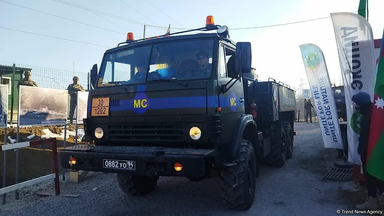 По Лачинской дороге проехали еще семь автомобилей миротворцев