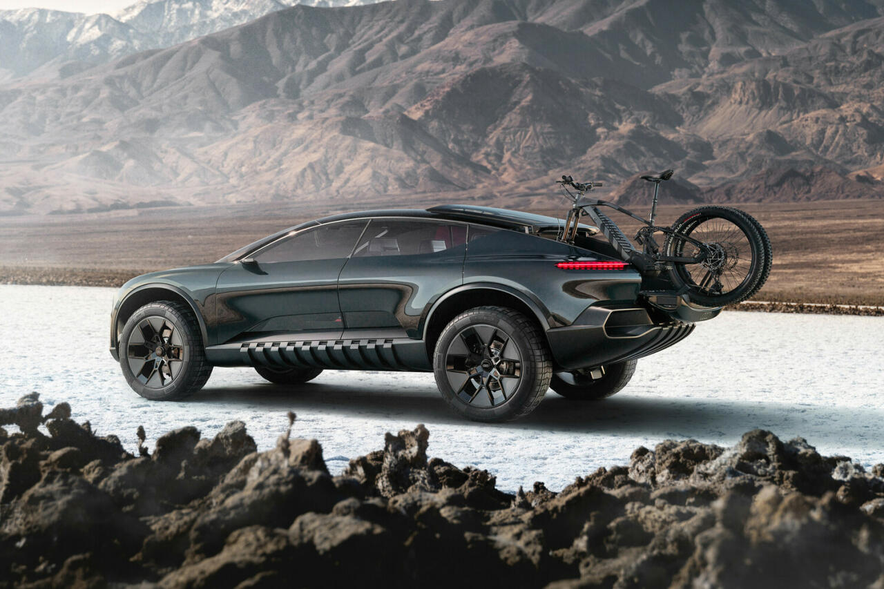 Audi представила концептуальный кроссовер-пикап Activesphere
