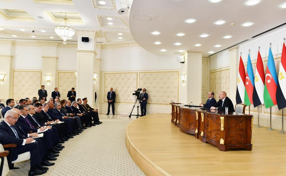 Президенты Азербайджана и Египта выступили с заявлениями для прессы