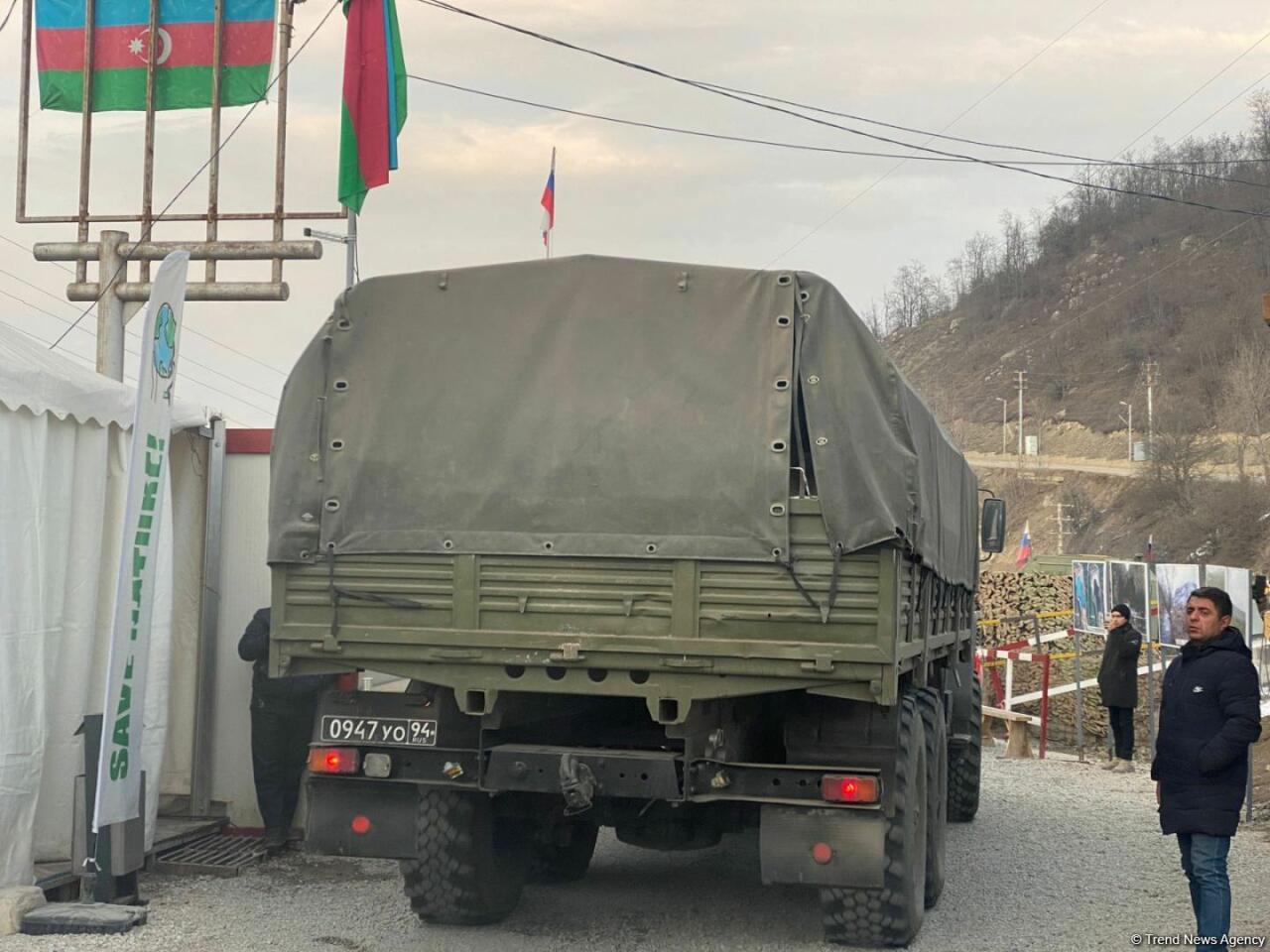 По Лачинской дороге проехали еще 8 автомобилей миротворцев