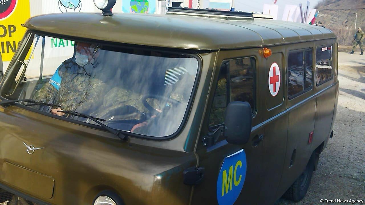 По Лачинской дороге проехали еще пять автомобилей миротворцев