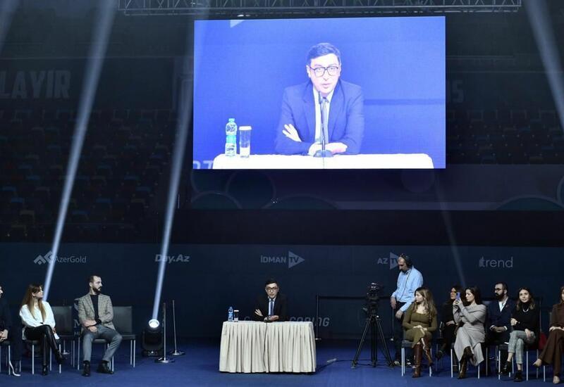 "Yeni trendlər və gənclər" bloqer və jurnalistlərin l Forumu keçirilib
