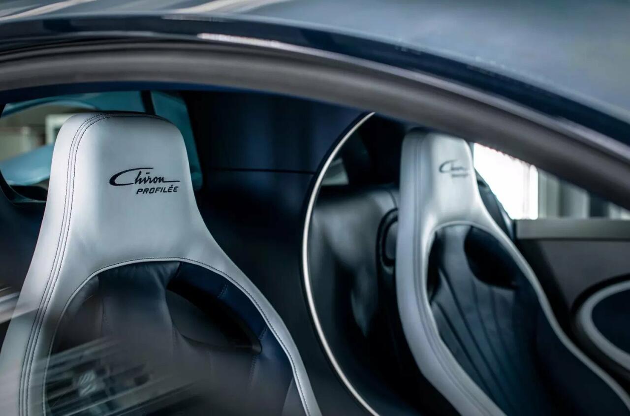 Последний Bugatti c двигателем W16 продадут на аукционе