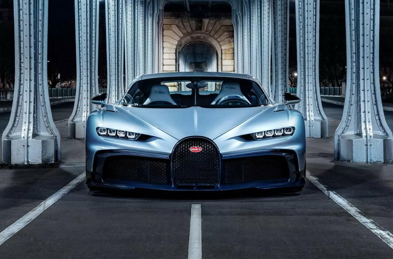 Последний Bugatti c двигателем W16 продадут на аукционе