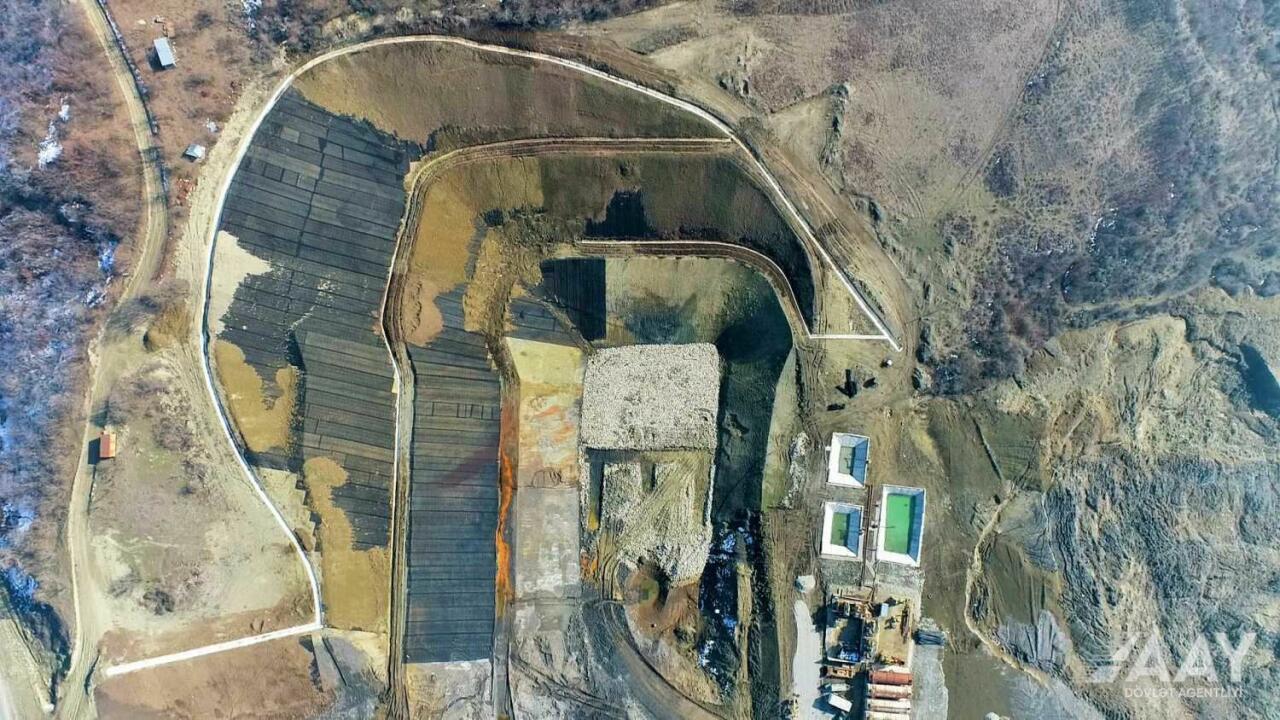 Продолжается реконструкция дороги Муганлы-Исмаиллы-Габала