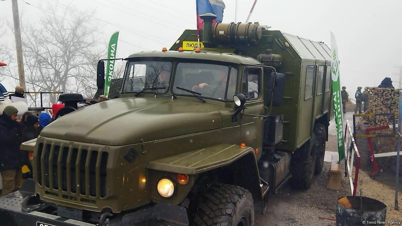 По Лачинской дороге в обеих направлениях проехали автоколонны миротворцев