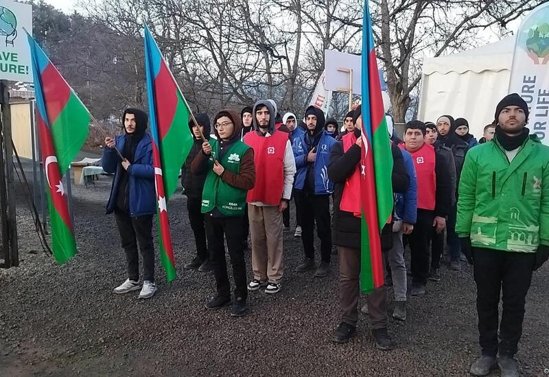Акция азербайджанских экоактивистов на Лачинской дороге продолжается 52-й день