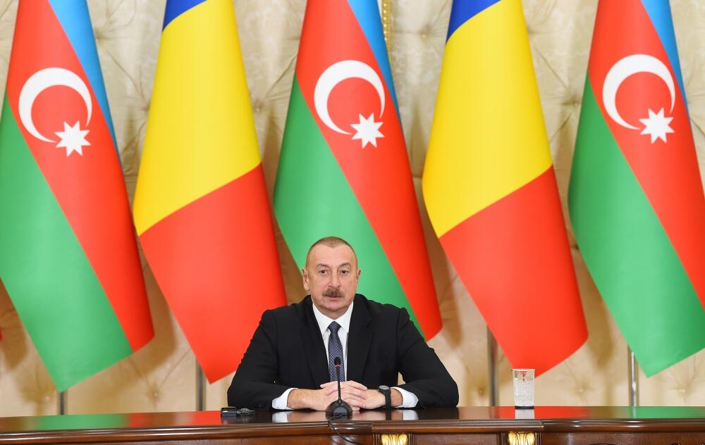 Президенты Азербайджана и Румынии выступили с заявлениями для прессы