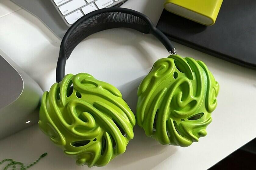 Дизайнер представил наушники AirPods Max в стиле обуви Crocs