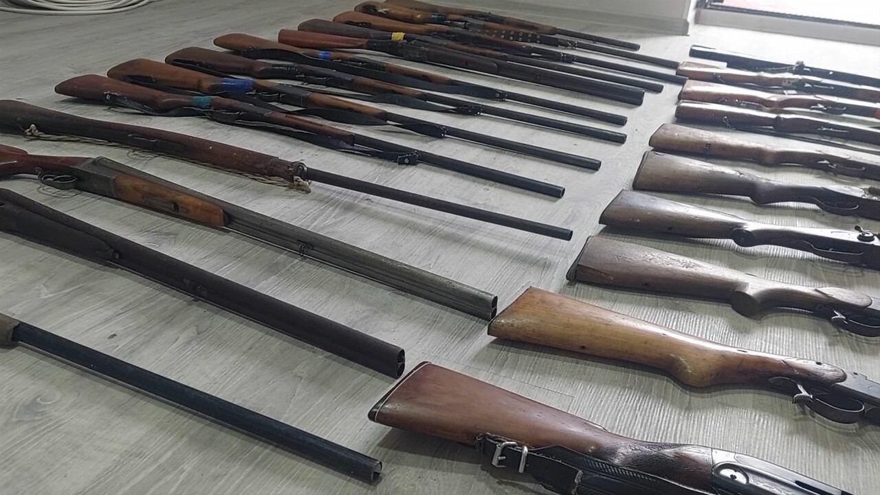 В Шамкире задержан продавец "Калашникова"