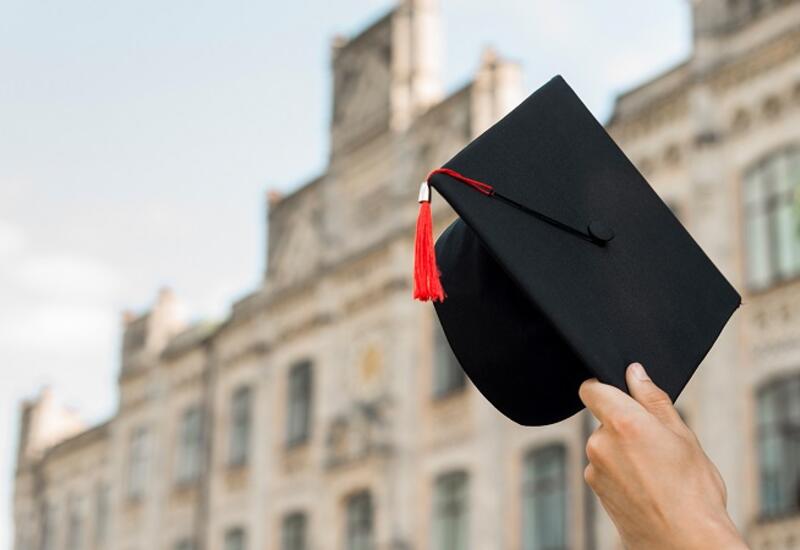 Hansı universitetlərin diplomları ölkəmizdə tanınmır?