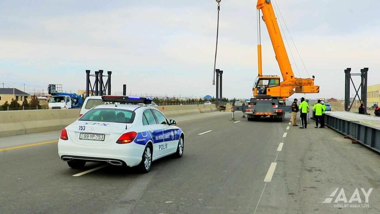 На дороге Баку-Губа-Госграница с РФ строят пешеходные переходы