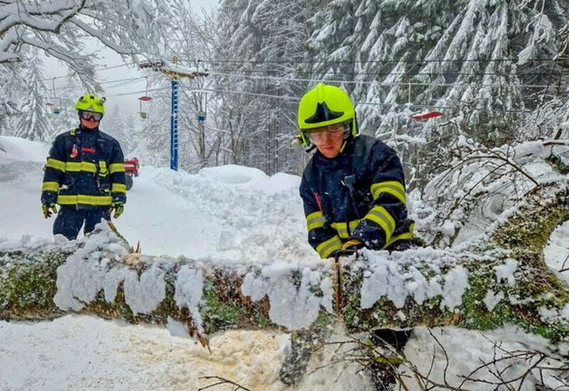 В Чехии 100 тыс. домохозяйств остались без света