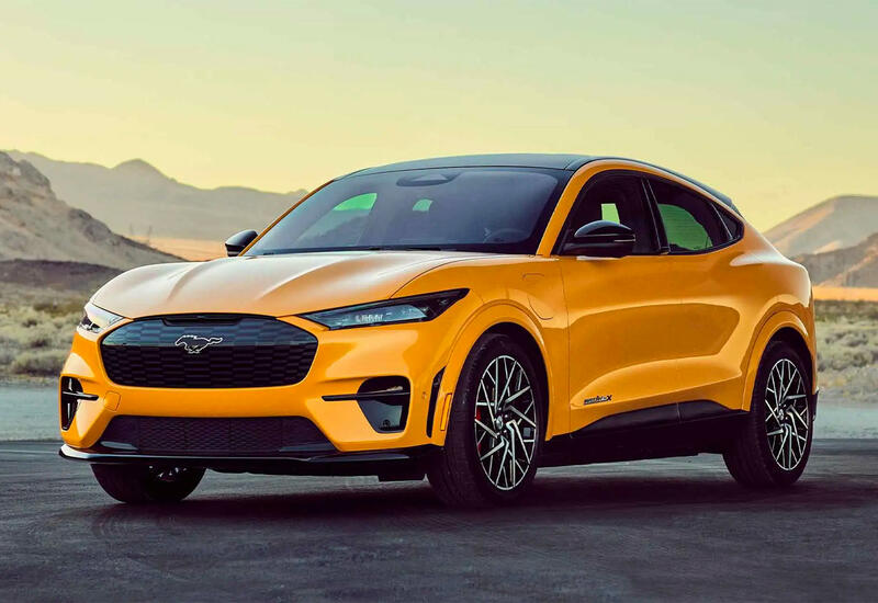 Ford снизил цены на Mustang Mach-E