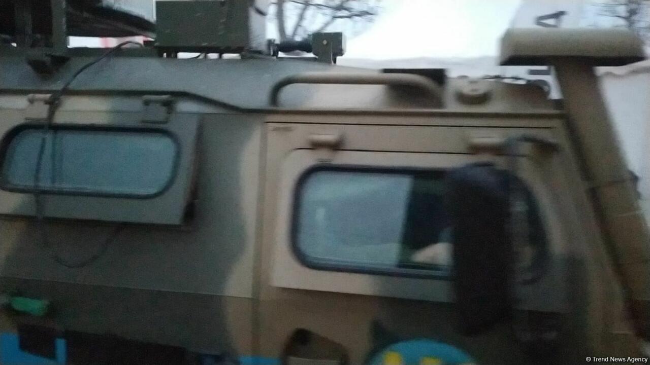 Сегодня по Лачинской дороге беспрепятственно проехали еще 63 автомобиля миротворцев