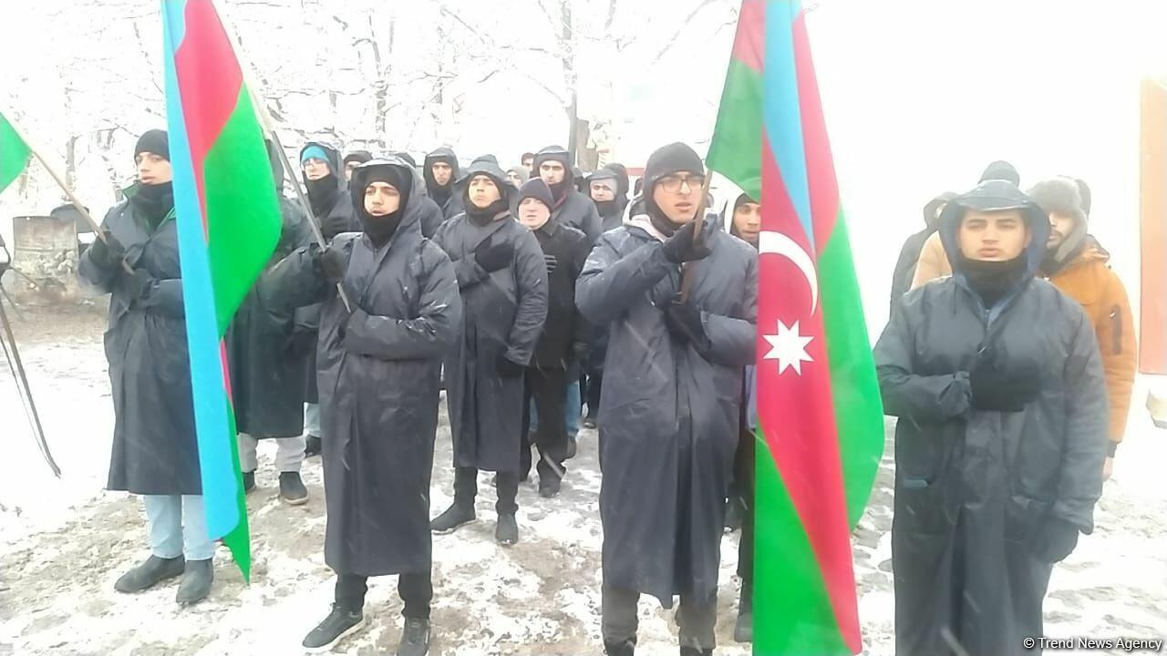 Акция азербайджанских экоактивистов на Лачинской дороге продолжается 60-й день