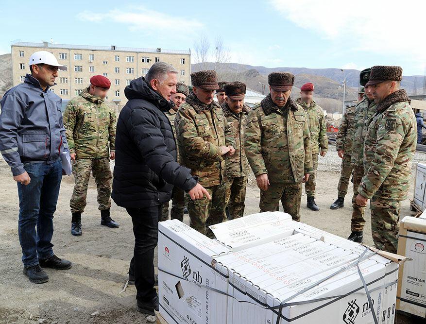 Закир Гасанов ознакомился с ходом строительных работ на освобожденных территориях Азербайджана
