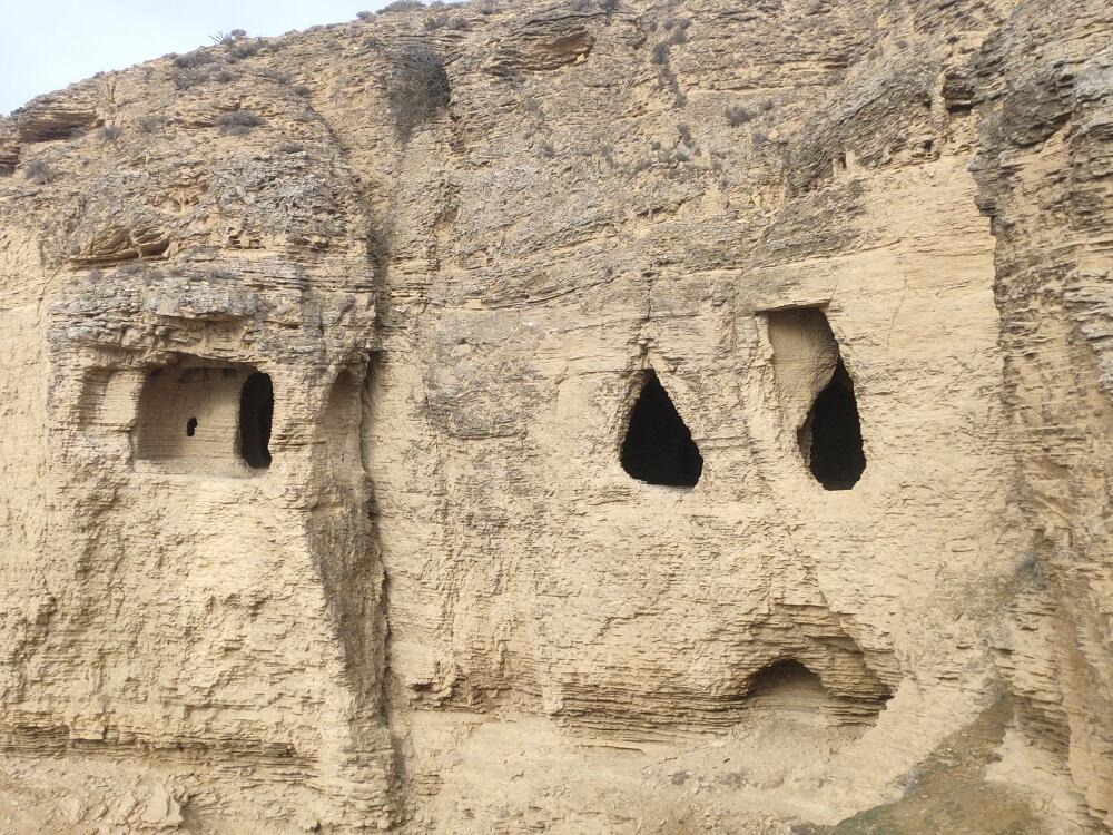 Пещеры Сюндю, ставшие укрытием для азербайджанцев от армянского терроризма