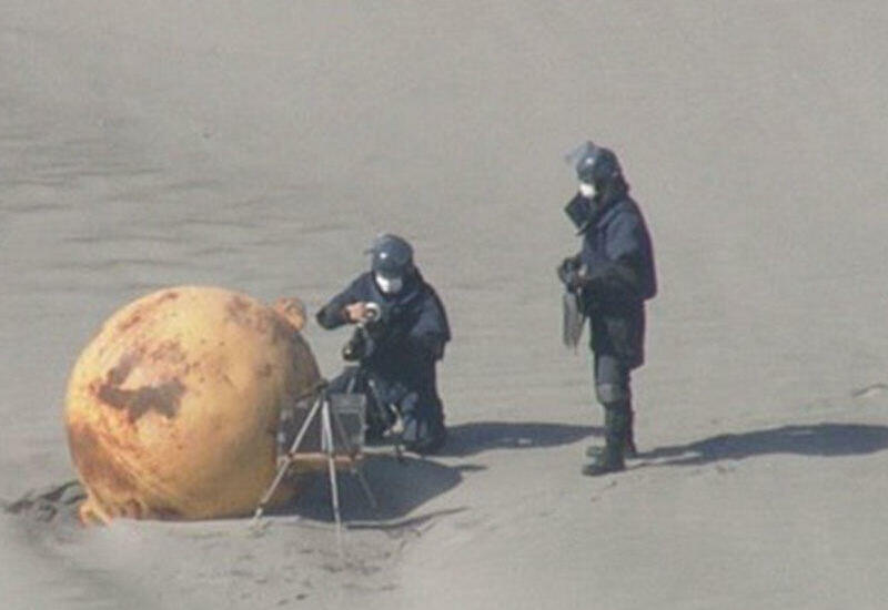 Yaponiyada sahildə naməlum şar aşkar olundu