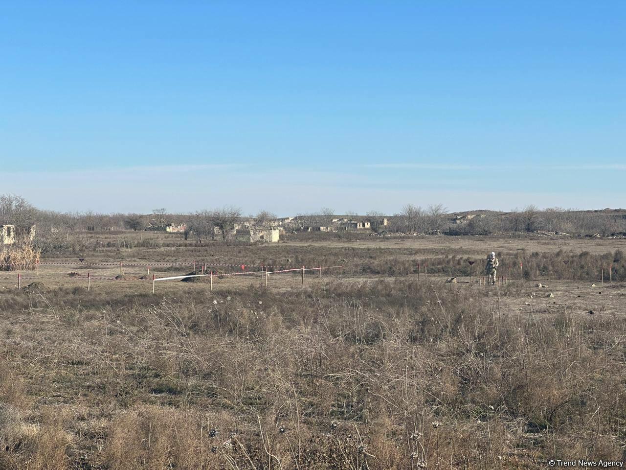 Ermənilər Füzulidə kütləvi məzarlıqların ətrafını minalayıb