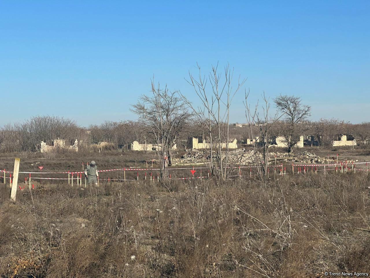Ermənilər Füzulidə kütləvi məzarlıqların ətrafını minalayıb