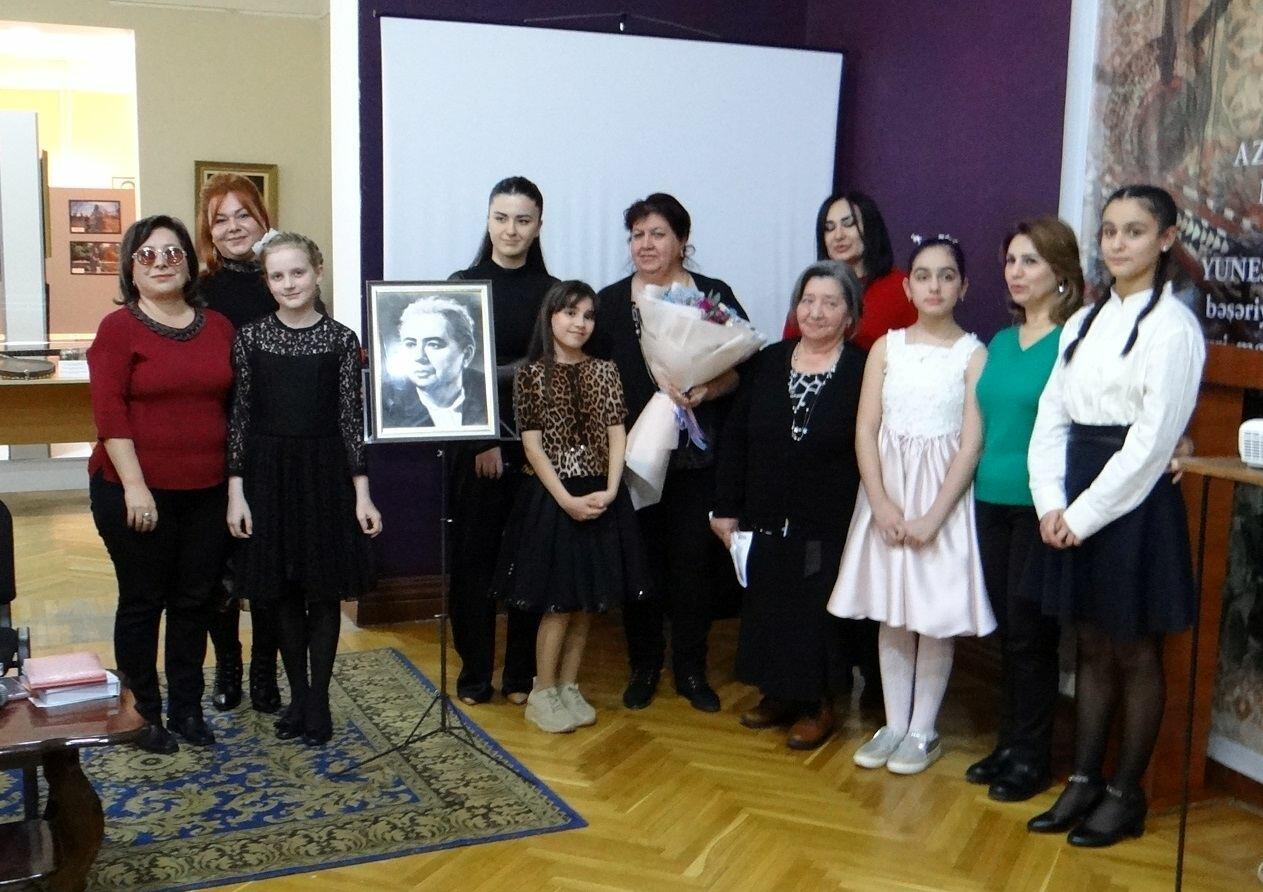 Первая педагог-пианистка Азербайджана Ковкеб Сафаралиева