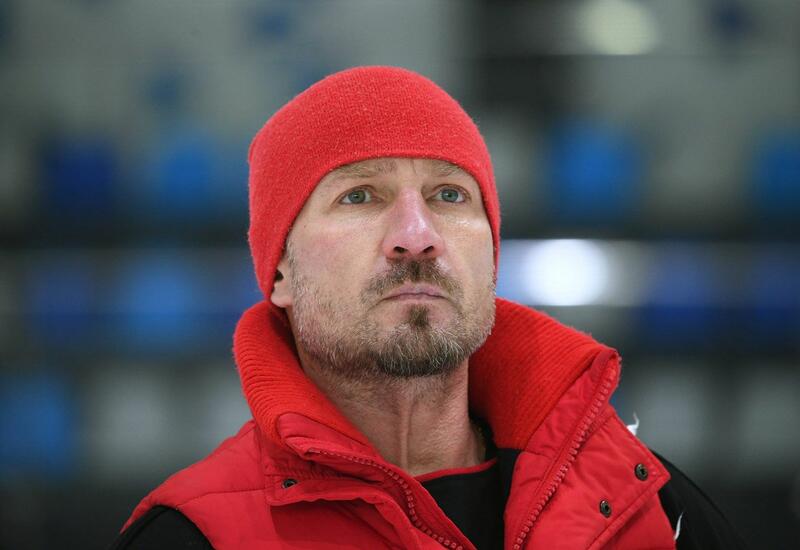 Костомаров опубликовал фотографию с семьей