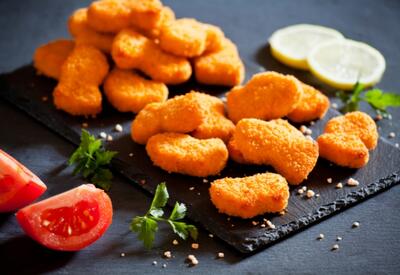 Названа безопасная месячная норма наггетсов