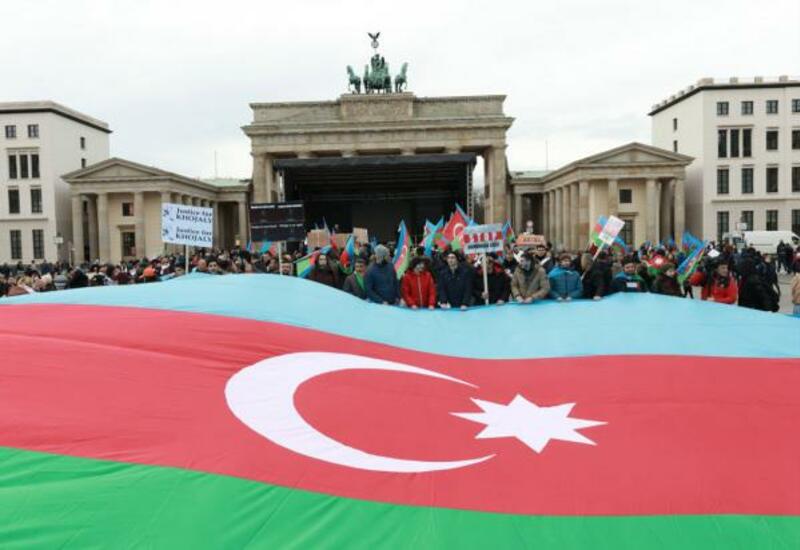 Modern Azərbaycan diasporu: Brüsseldən Vyanaya...