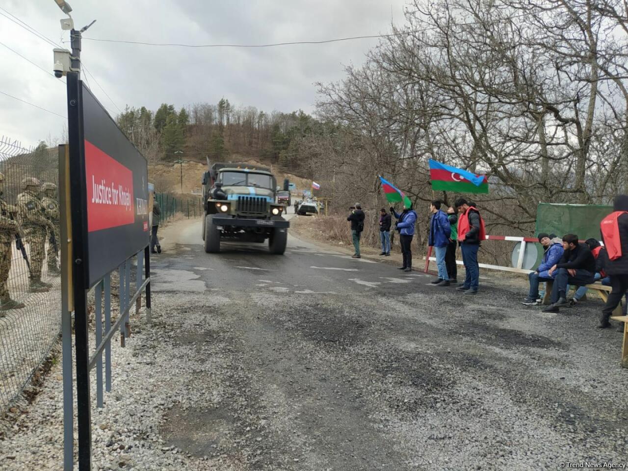 Sülhməramlılara aid 14 maşın Laçın yolundan maneəsiz keçib