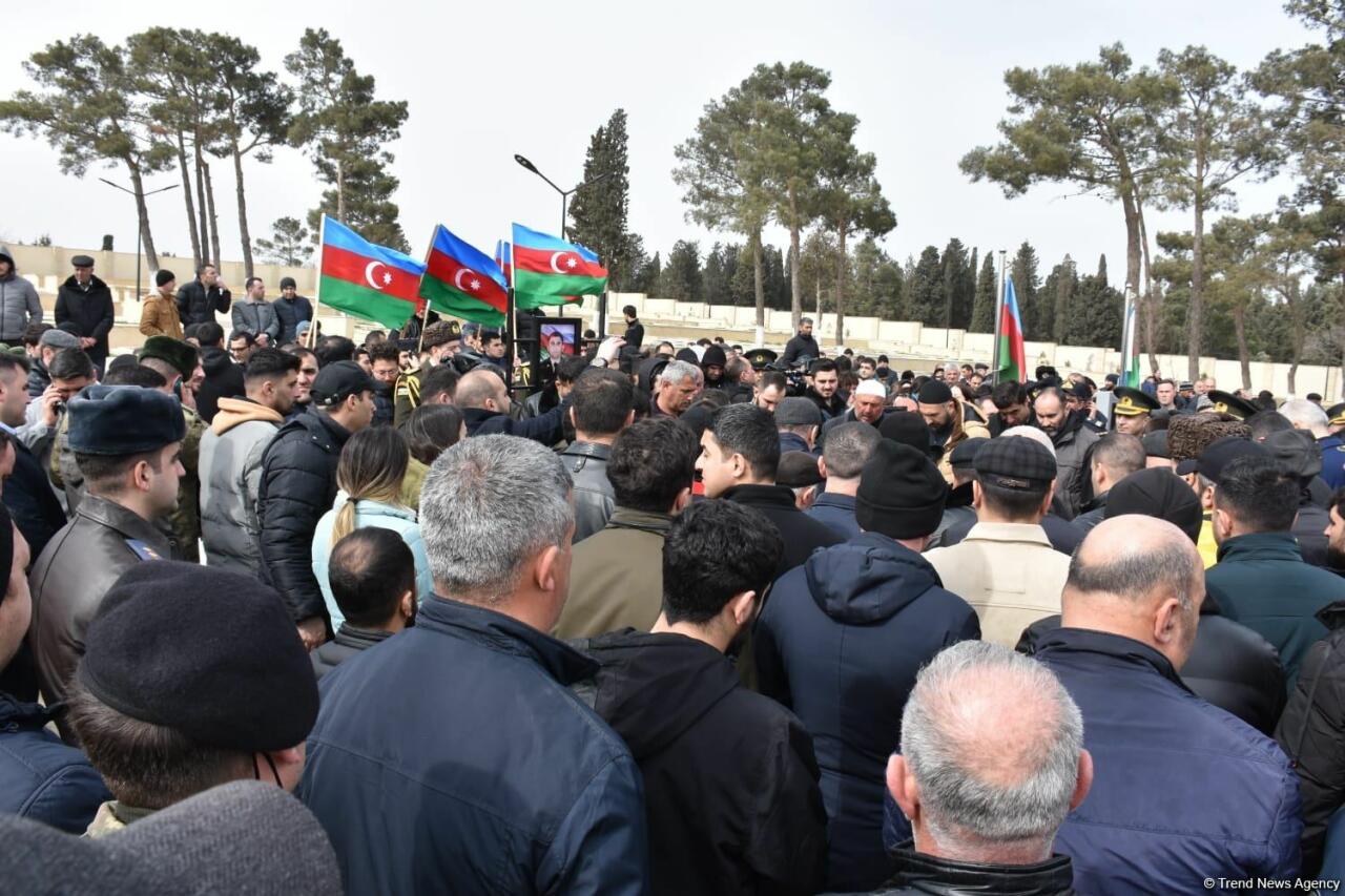 Шехид Шахрияр Алибейли похоронен