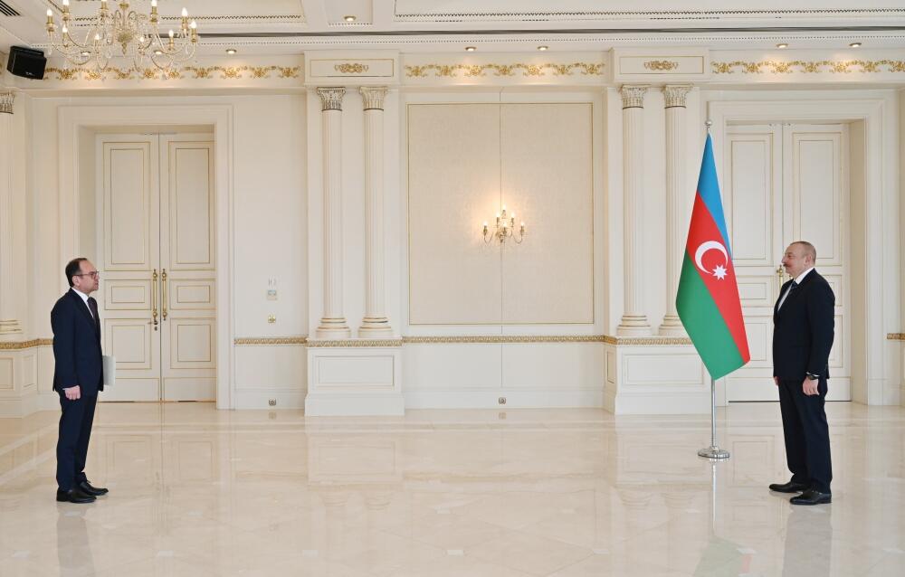 Prezident İlham Əliyev Bolqarıstanın Azərbaycanda yeni təyin olunmuş səfirinin etimadnaməsini qəbul edib