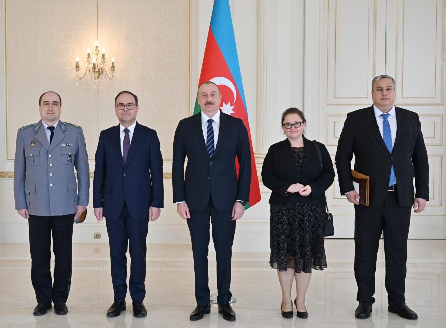 Prezident İlham Əliyev Bolqarıstanın Azərbaycanda yeni təyin olunmuş səfirinin etimadnaməsini qəbul edib
