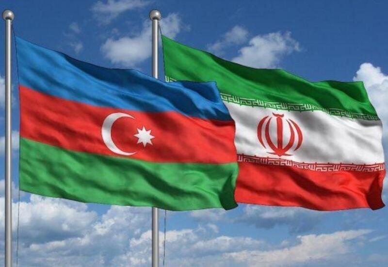 Rəsmi Bakıdan Tehrana