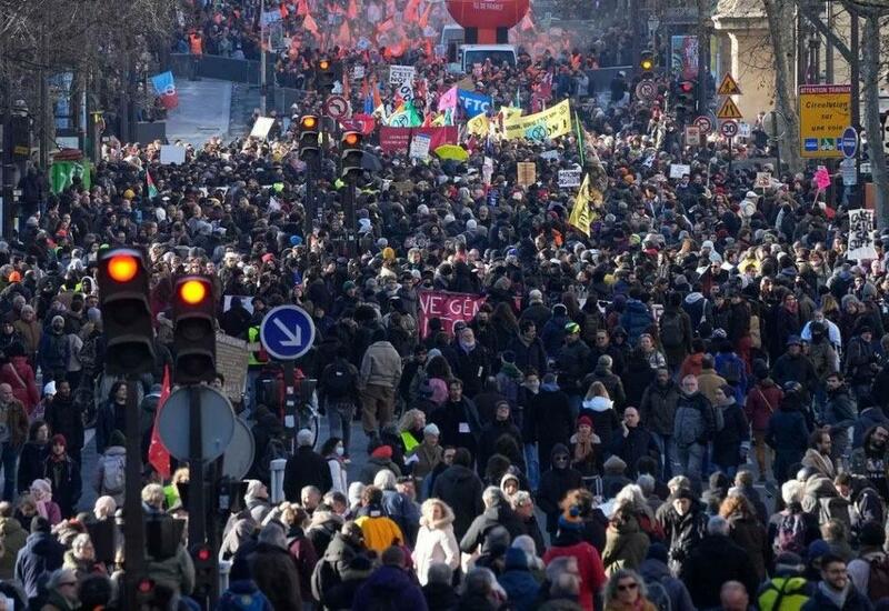 Неуступчивость Макрона достала профсоюзы