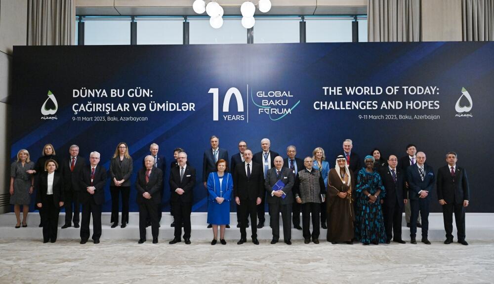 Prezident İlham Əliyev X Qlobal Bakı Forumunda iştirak edib