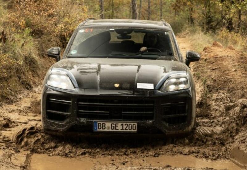 Стало известно, когда выйдет электрический Porsche Cayenne EV