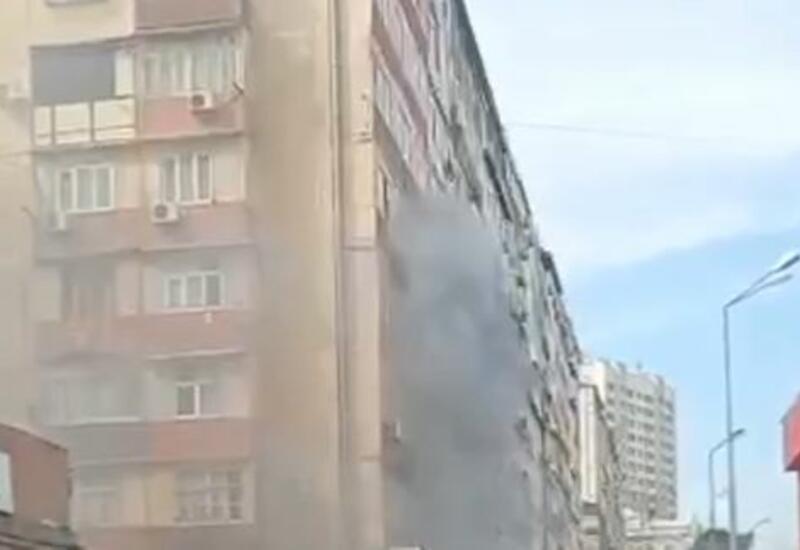 Пожар в многоэтажке в Баку