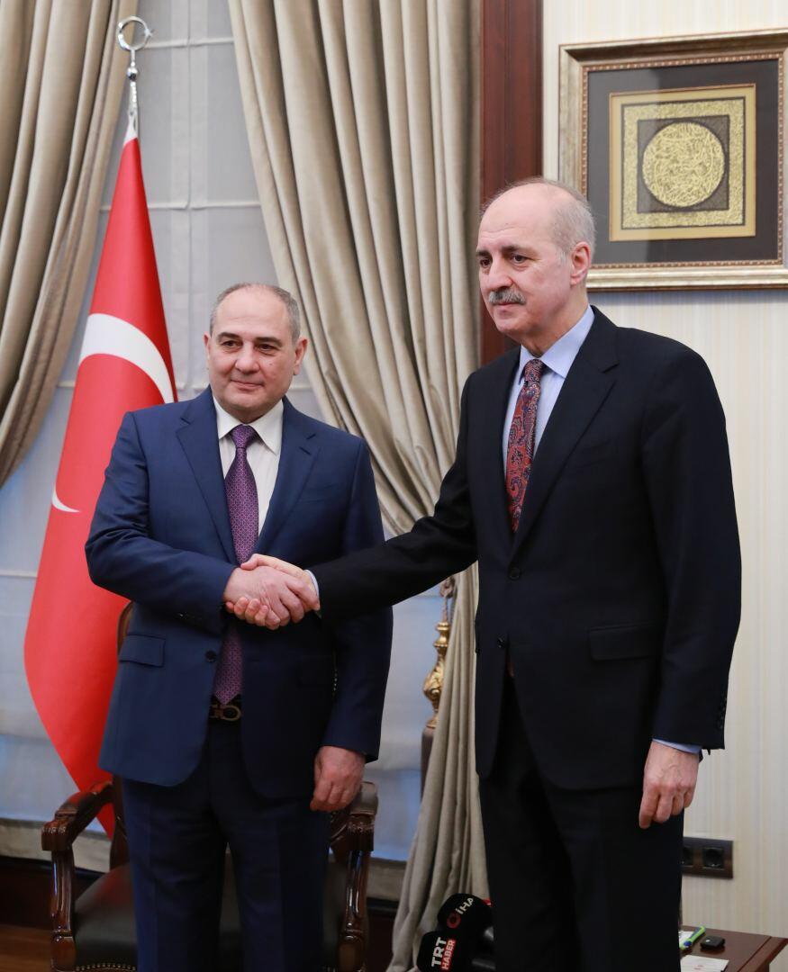 Ankarada YAP Sədrinin müavini ilə AK Parti Sədrinin birinci müavini arasında görüş keçirilib