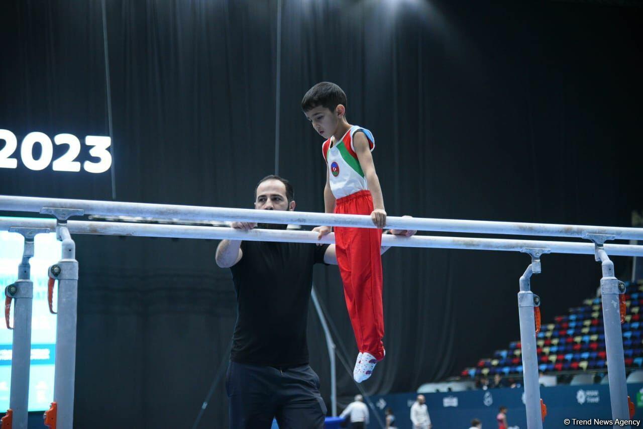 Дан старт первенству Азербайджана и чемпионату Баку по спортивной и акробатической гимнастике