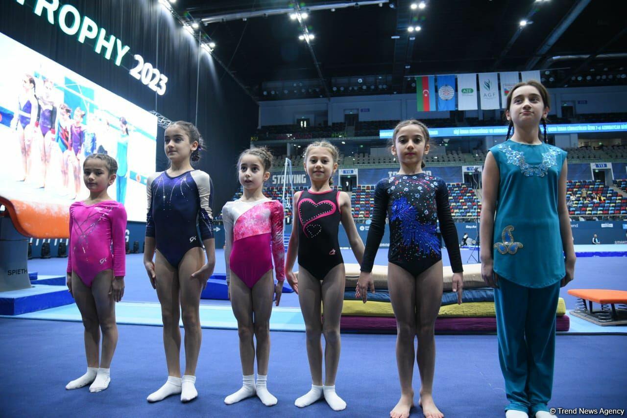 Дан старт первенству Азербайджана и чемпионату Баку по спортивной и акробатической гимнастике