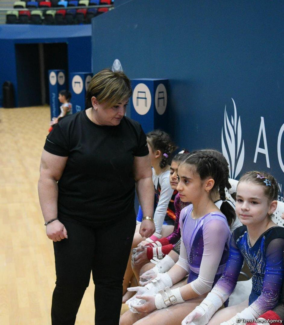 Дан старт первенству Азербайджана и чемпионату Баку по спортивной и акробатической гимнастике