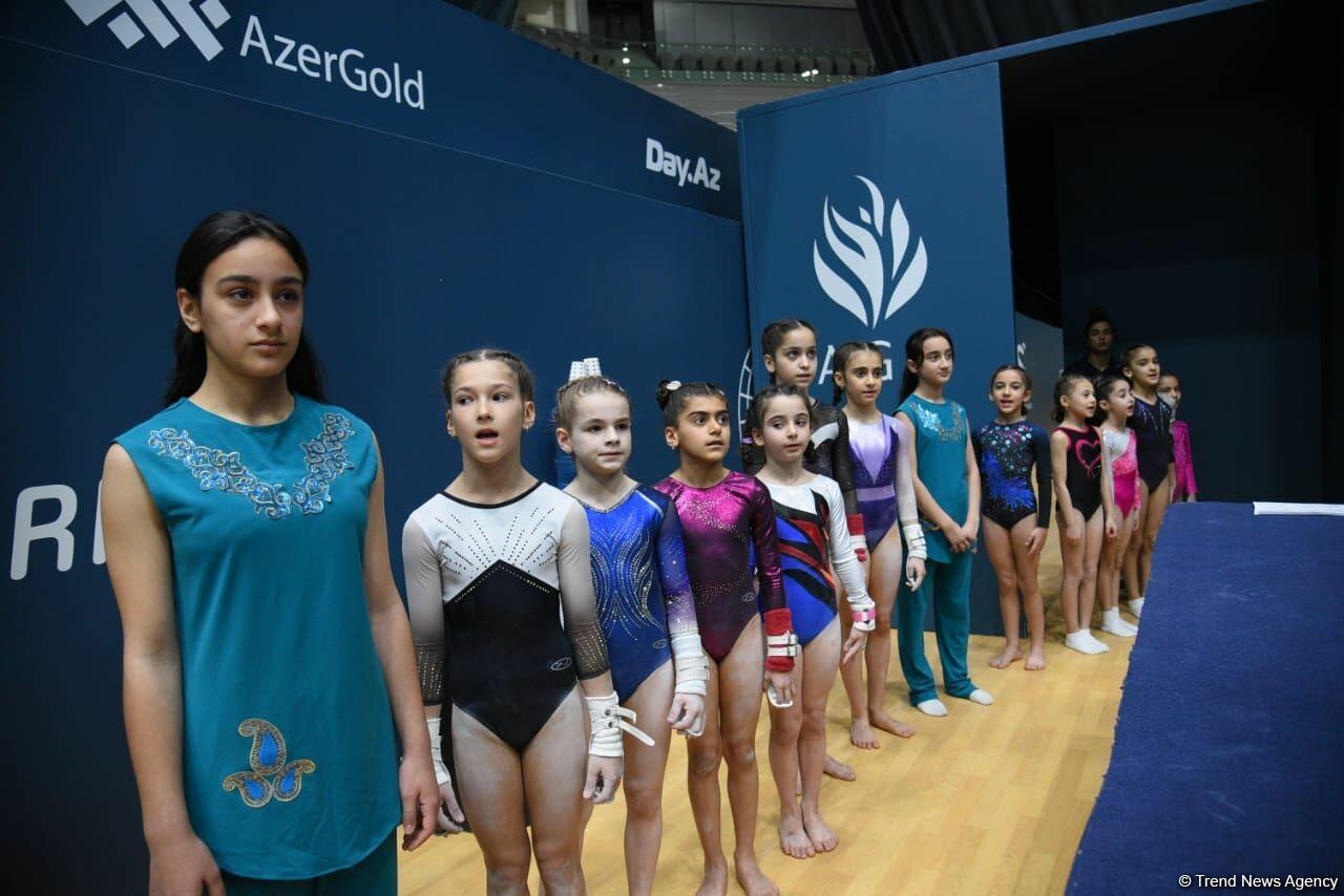Дан старт первенству Азербайджана и чемпионату Баку по спортивной и акробатической гимнастике