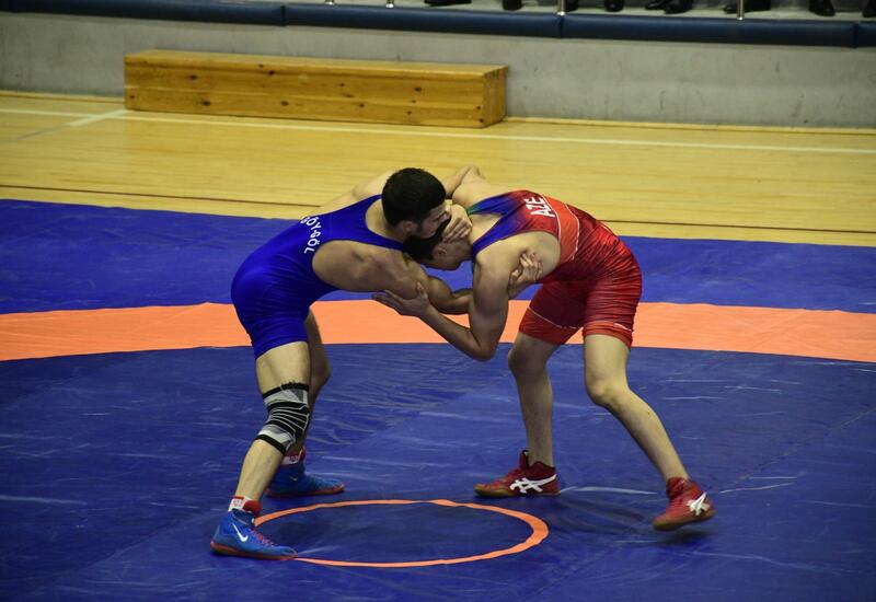 Азербайджанский борец завоевал серебряную медаль чемпионата Европы