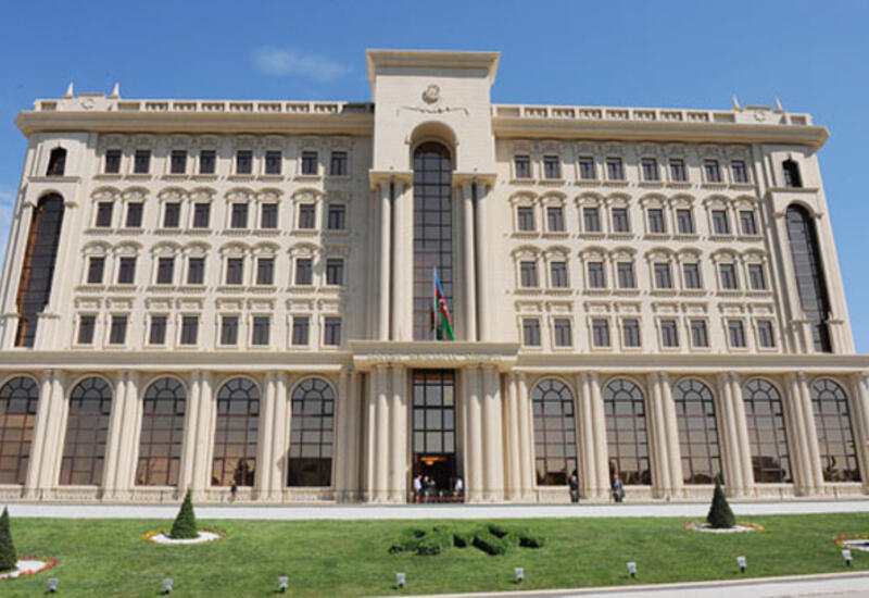 Dövlət Miqrasiya Xidmətinin əməkdaşlarına ali xüsusi rütbələr verildi