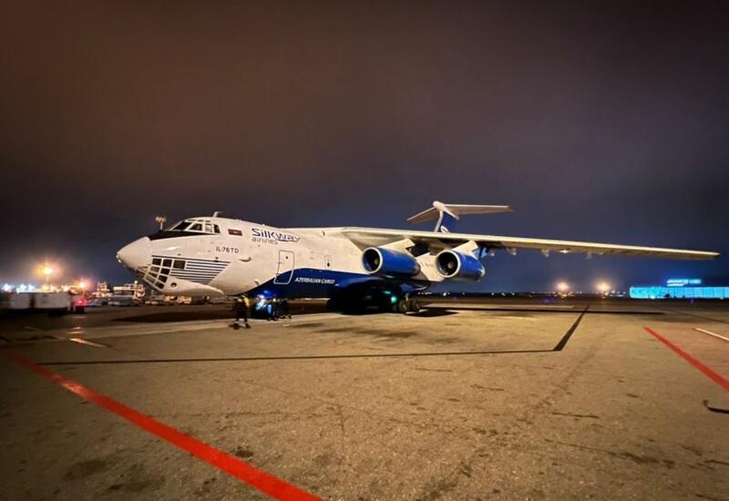 Второй мобильный полевой госпиталь МЧС Азербадйжана доставлен из Турции в Баку