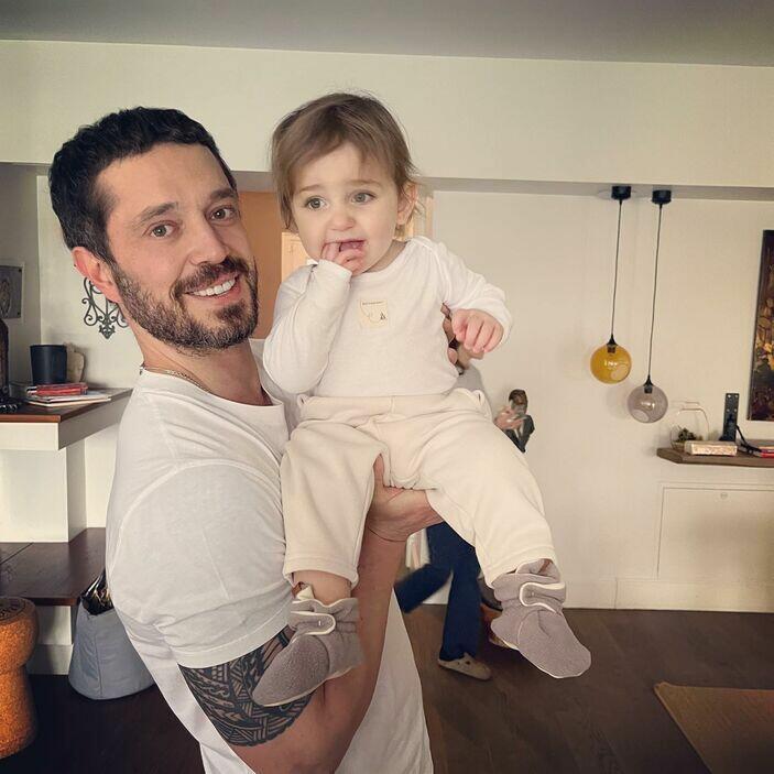 Saç əkdirən Murat Boz son halını paylaşdı